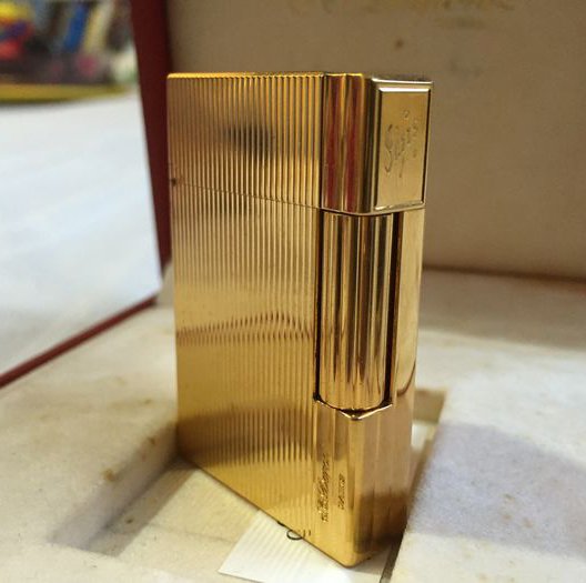 S. T. Dupont lighter "Gatsby" gold plated