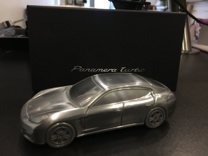 Porsche Panamera Turbo Dealer's Model. Limited Edition in solid aluminium - Scale 1/43 