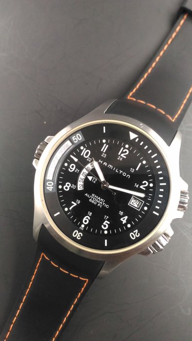 Relógio de pulso para homem, Hamilton Khaki Navy GMT.