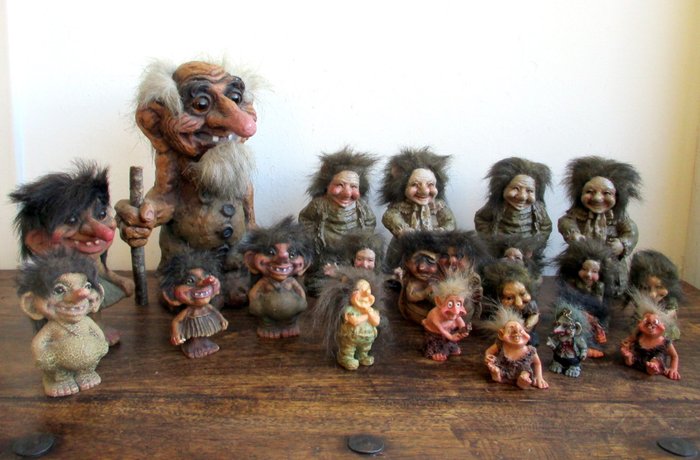 Collection of 21 Trolls -  Norwegian NyForm