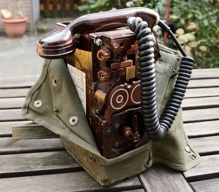 Dutch military bakelite field phone TA-3017, in original bag
