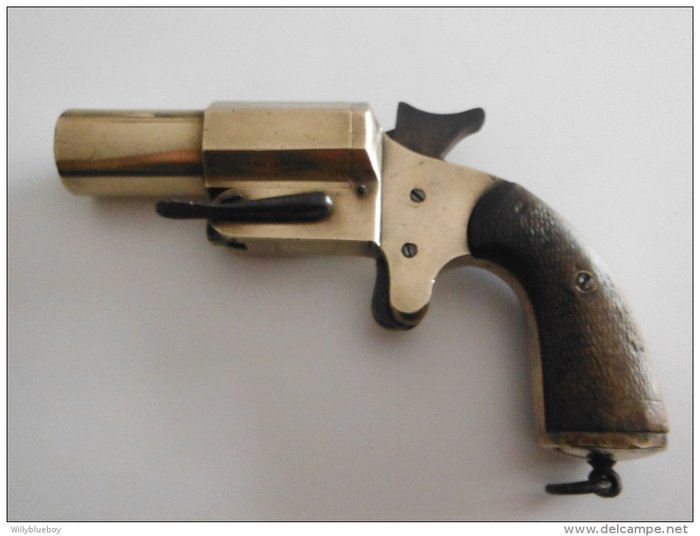 French 9mm pistol