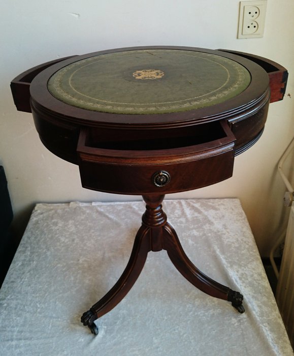 A Mahogany Regency Style Drum Table, Leather Top Mahogany Drum Table
