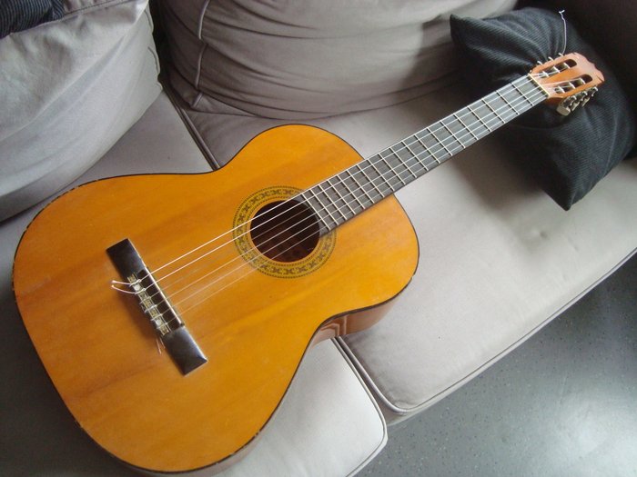 guitare classique sèche Juan Hernandez modèle 3N Espagne XXème