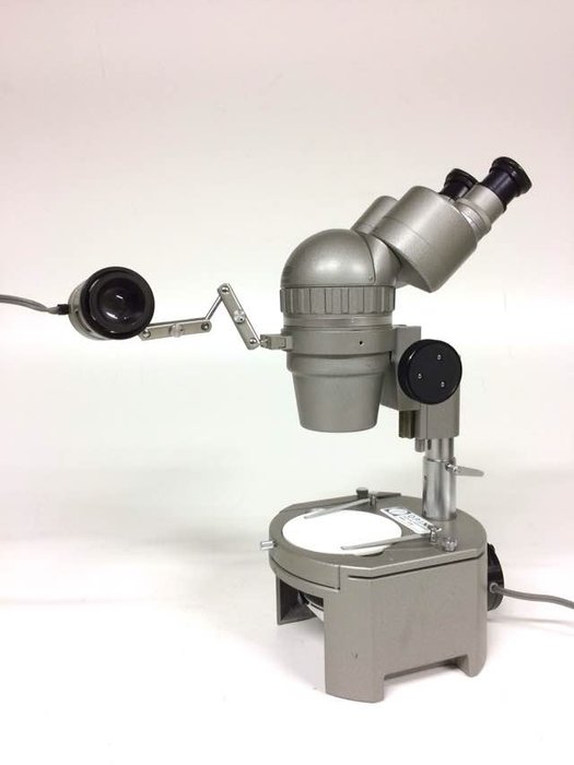 Olympus SZ Binocular Stereo Zoom Microscope - Japan - 1961