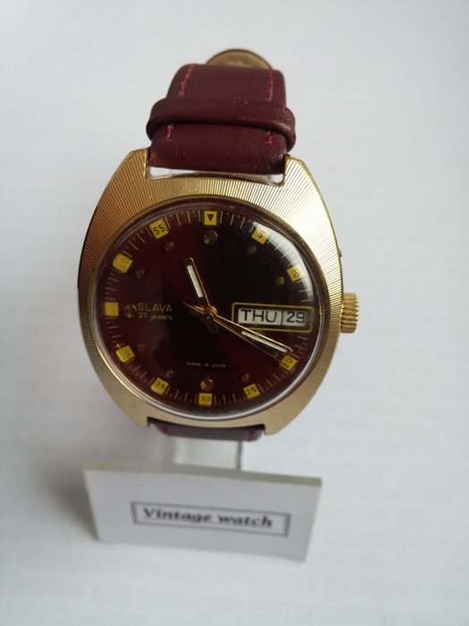  Slava - Made in USSR- Men's wristwatch - 1970 - vintage classic- automatic - 27 Jewels- gold plated 10 microns