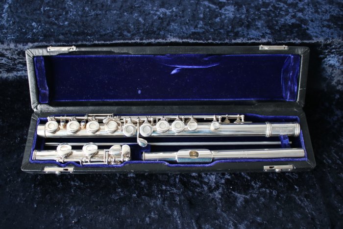 Flute, fully silver, model 2ESS/SE Gemeinhardt (Elkhart, Indiana)