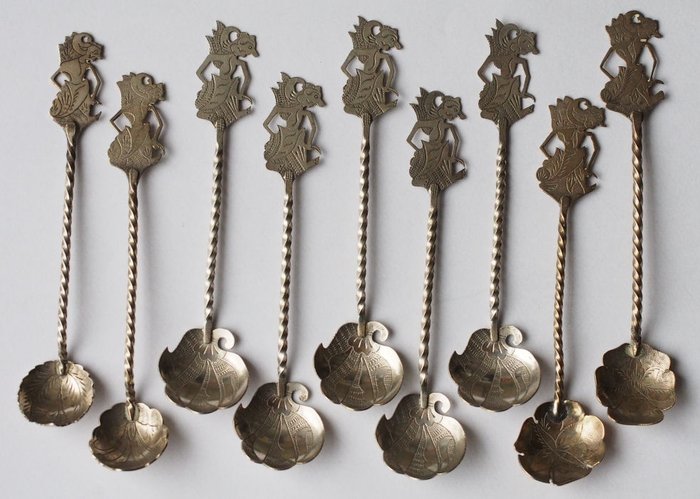 Nine Djokja silver spoons with Wajang-pop pattern