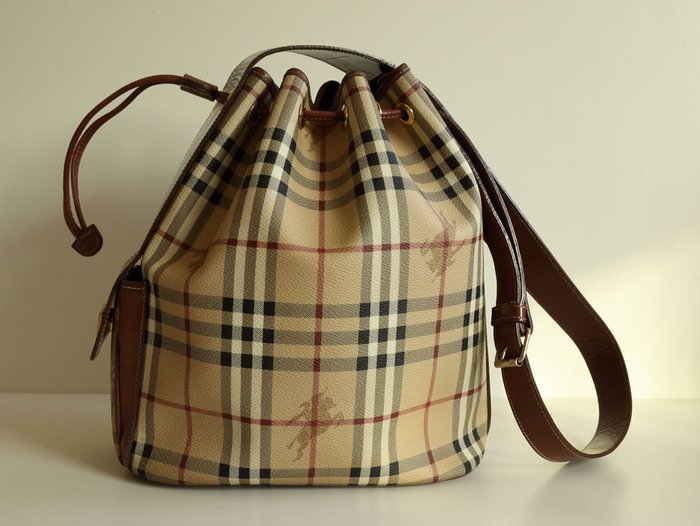 Burberry – shoulder bag \u003d Bucket Bag 