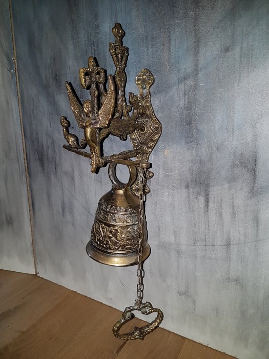 Heavy bronze monastery bell QUI ME TANGIT VOCEM MEAM AUDIT  - Belgium - mid 20th century