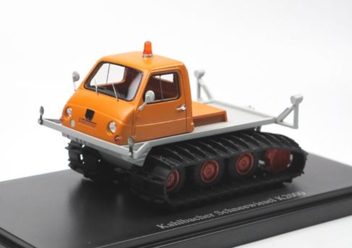 Orange 1:43 Model Autocult Kahlbacher Schneewiesel K2000