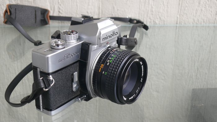Minolta SRT 303 b Camera