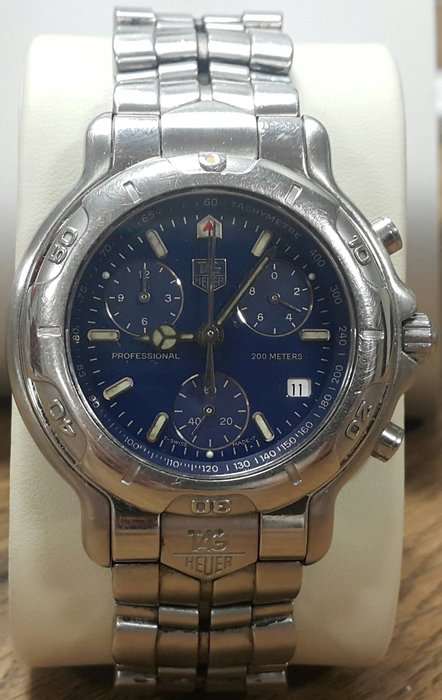 Tag Heuer Chronograph Professional Ref: CH 1111-0 -  Men's Wristwatch  