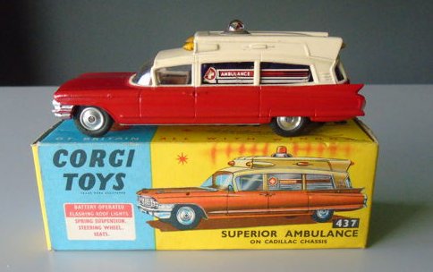 Corgi Toys - Scale 1/43 -Superior Ambulance on Cadillac chassis No.437