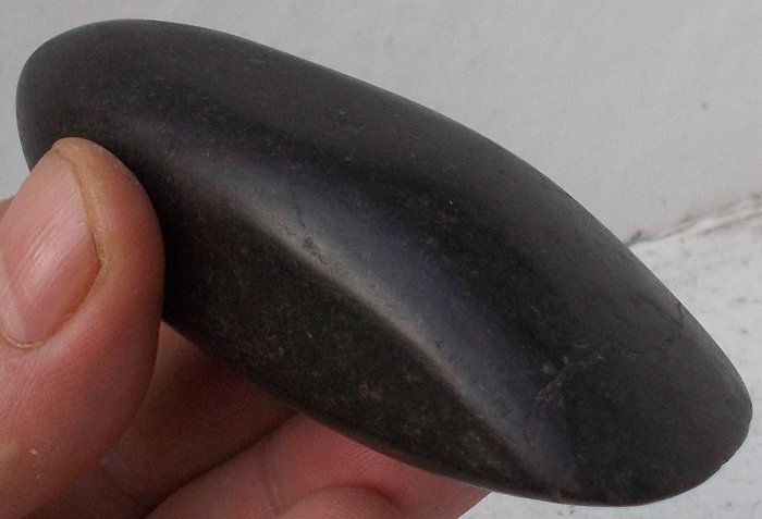 Neolithic polished stone axe - 95 mm