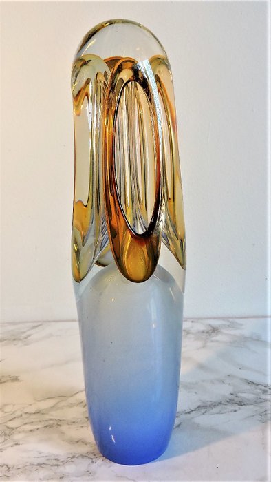 Adam Jablonski - Unica glass sculpture