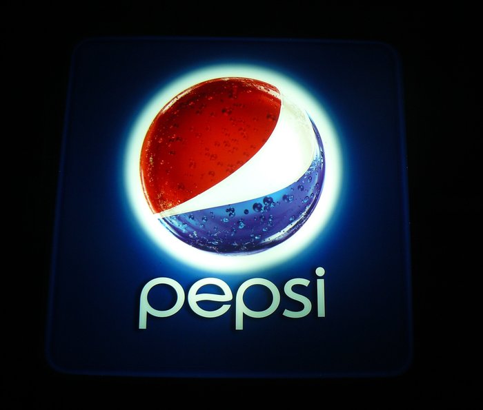 Great neon PEPSI - Beverage logo. Dim: 60x60cm. - Catawiki
