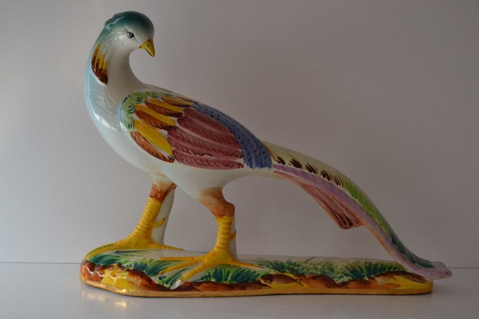 Large ceramic bird - Pereiras Valado