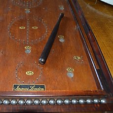 JAQUES OF LONDON HIT A PIN BAGATELLE WOODEN PUB FAMILY GAME FULLY BOXED