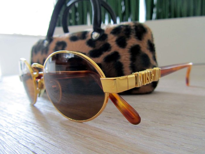 moschino sunglasses vintage