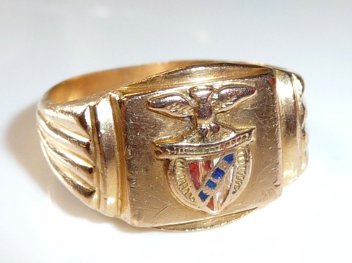 Antique men's ring with the logo of SLB - Benfica Lisboa - Catawiki