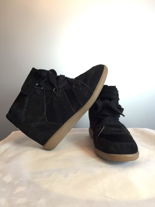 Isabel Marant Bobby suede sneakers 