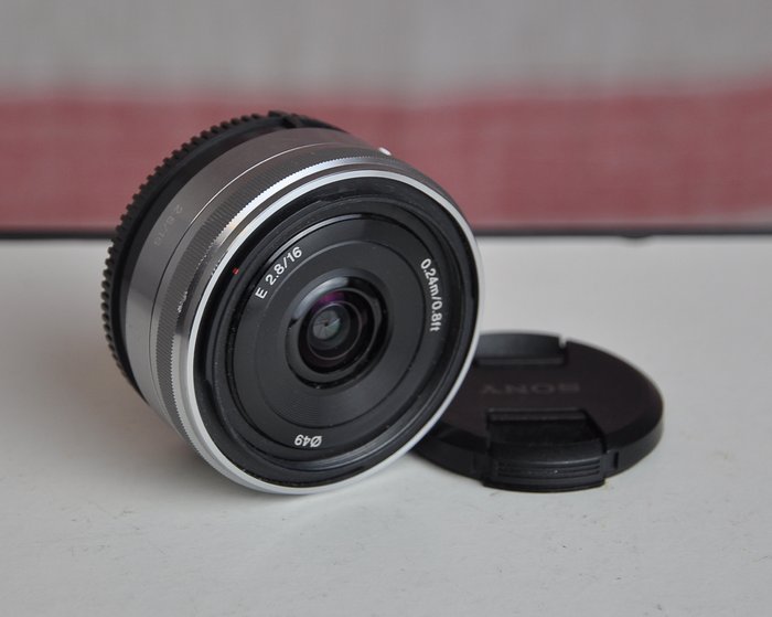 大人気パンケーキ単焦点 Sony E-Mount 16mm f2.8