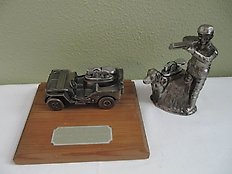 Army Jeep lighter Transport Group and shooter with dog lighter