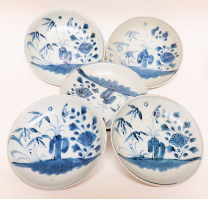 5 x original TEK SING treasures porcelain bowls / dishes (Nagel Auctions) - China - 1822