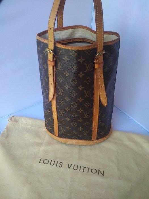 Louis Vuitton - Bucket GM - Catawiki