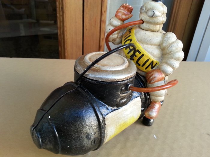 Vintage Michelin Man (Bibendum) sitting on a Compressor - Catawiki 1940 Michelin Man Air Compressor Worth