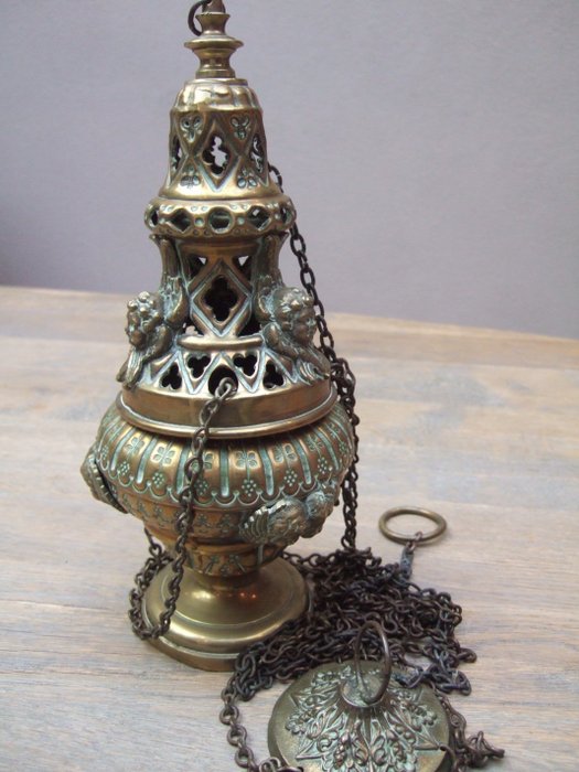 Antique brass incense burner. 19th century from the Netherlands - Catawiki