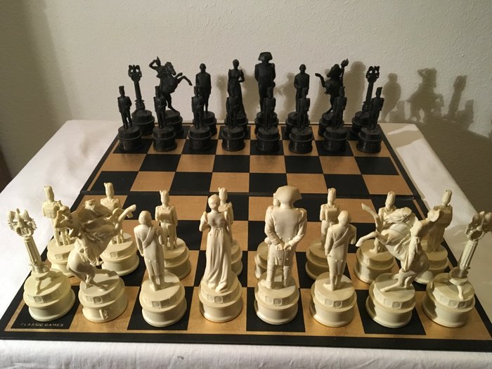 Beautiful chess set Napoleon Bonaparte 1804-1814
