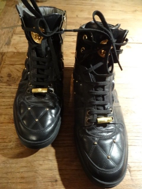 versace men's boots
