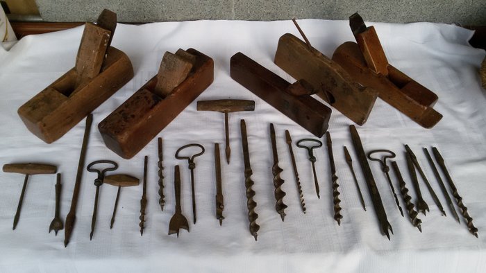 Old carpenter’s tools - first and second half of the 1900 - Italy