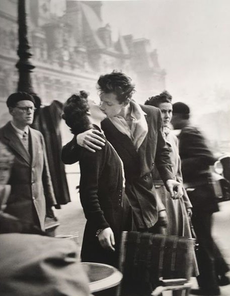 Robert Doisneau (1912-1994) - 'The kiss of l City Hall', 1950 / B & W coffee, 1948 / Typist, 1947