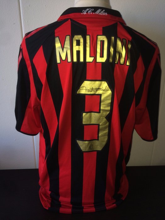 Paolo Maldini AC Milan Hand Signed Shirt 05/06.