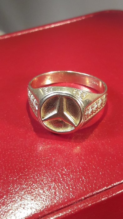Vintage 14K gold Mercedes Benz gold ring, No Reserve