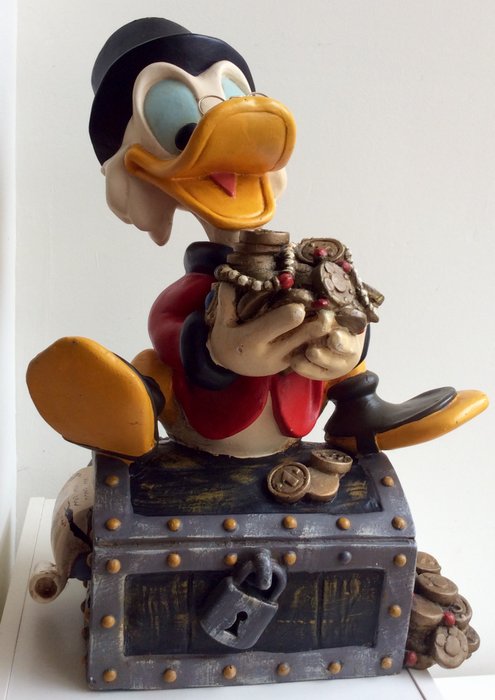 Disney - Beeld - Dagobert Duck op schatkist (met originele bril) (jaren '80)