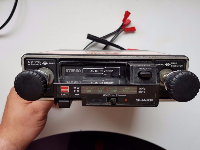  Car Radio Cassette SHARP RG-5700X Made-in Japan Very Rare year 1978 Vintage