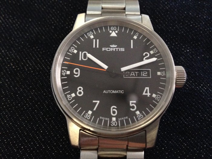 Fortis - Professional Pilot Automatic day/date - 595.22.158.2 - Herre - 2011-nå