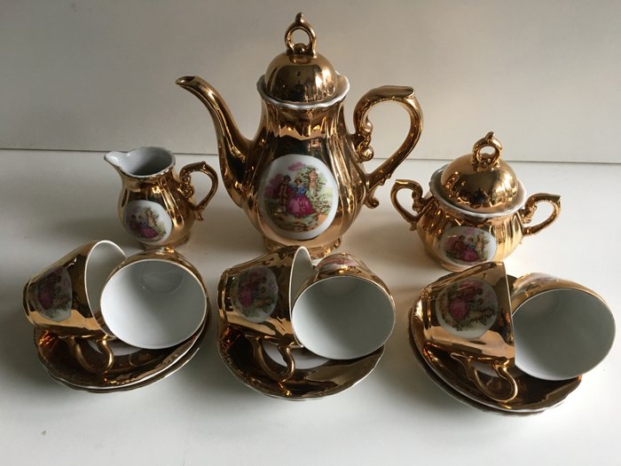 Versailles - 17 piece mocca tea set 24 carat gold - porcelain