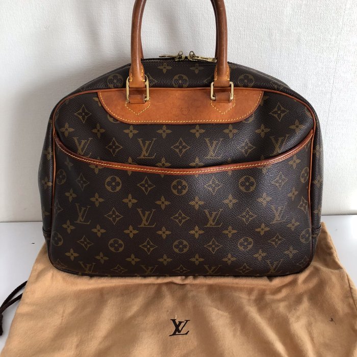 Louis Vuitton - Deauville Handbag -