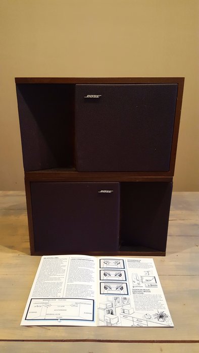 Bose 205 205 speakers with original manual.