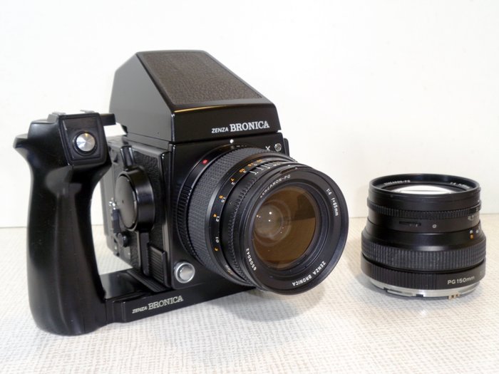 Bronica GS-1 6x7 camera with 2 lenses