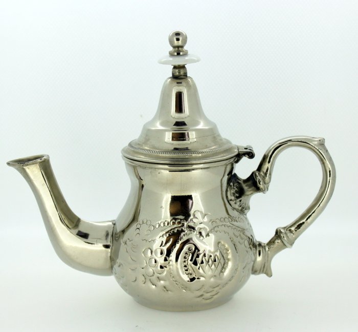 Vintage Silver Plate Tea / Coffee Pot, By Marque Depose, Theieres Koutbia, Algeria C.1950