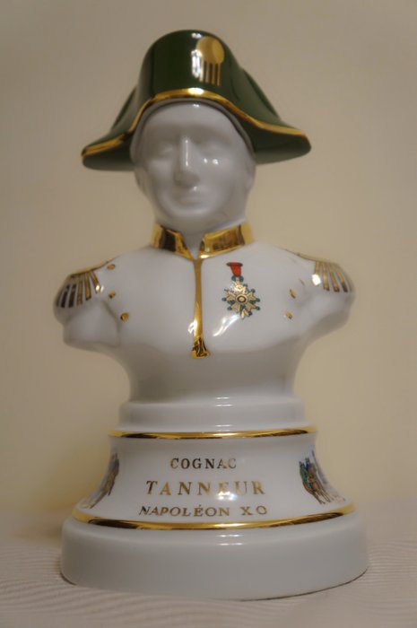 Cognac Tanneur Napoleon X.O. Limoges Porcelaine Napoleon Bust