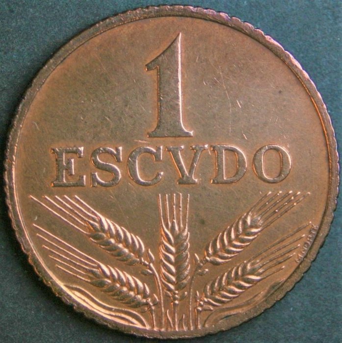 Portugal Republic – 1 Escudo 1979 – Serrated – Curiosity not Catalogued