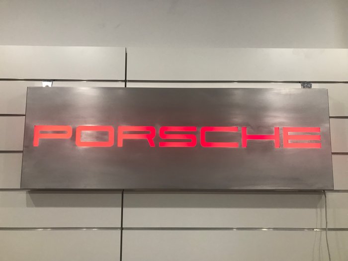 Porsche Big Garage Lighted Sign - 123 x 43 cm