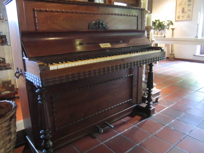 Antique piano - A. Bord - Paris - 1855 - no. 5798